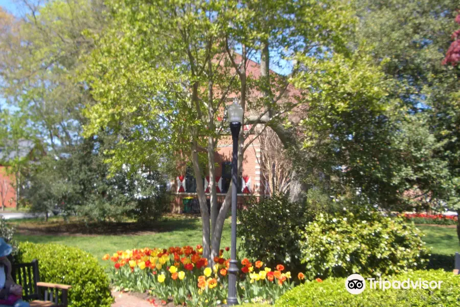 Zwaanendael Park & Herb Garden