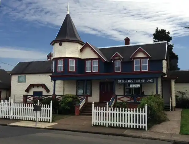Hotels near Burrows House