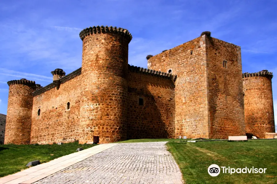 Castillo de Valdecorneja