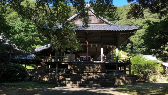 Wadatsumi Shrine