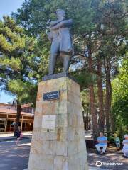 Monument to Lermontov