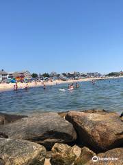 Falmouth Heights Beach