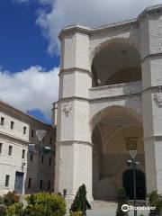 Iglesia de San Benito El Real