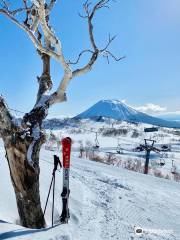 安努普利國際滑雪場