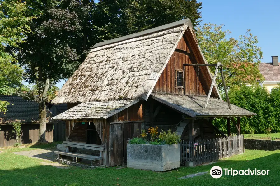 Freilichtmuseum im Weiß-Park