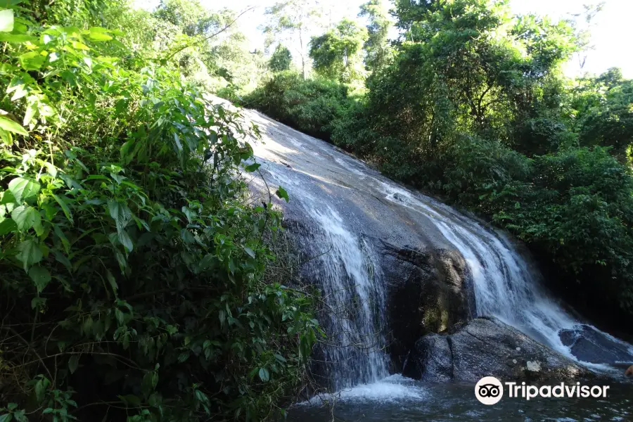 Cachoeira dos Tres Tombos