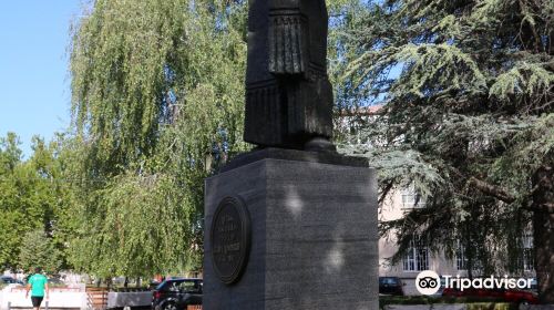 Monument to Ivan Crnojevic