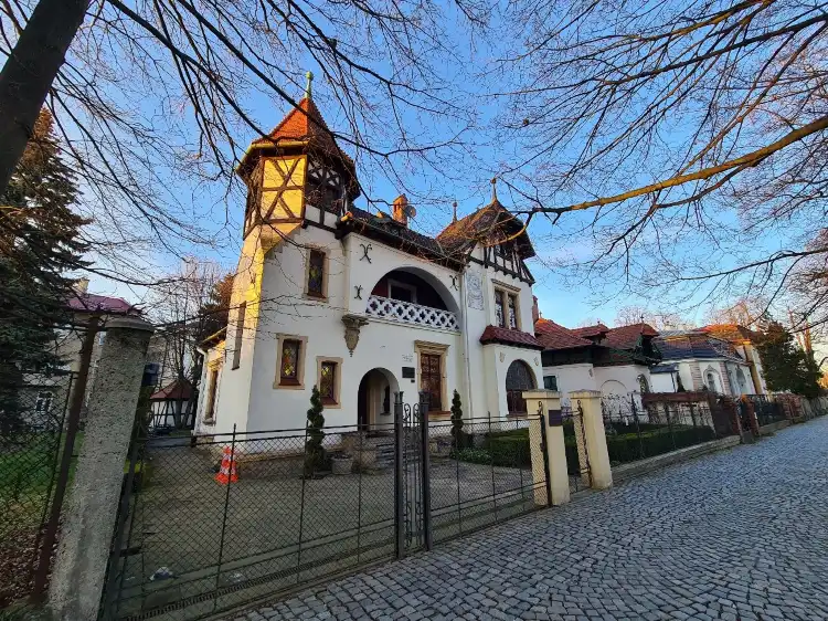 Hotels near Wille secesyjne