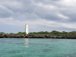 ツンバツ島