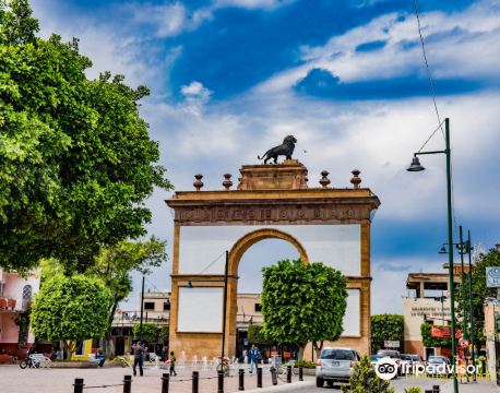 萊昂 自由行套票