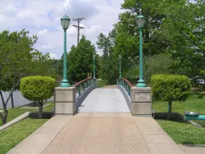 McGregor Park & Cumberland Riverwalk