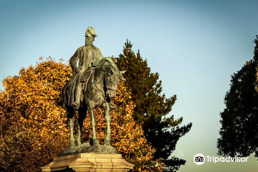 General Redvers Buller Statue