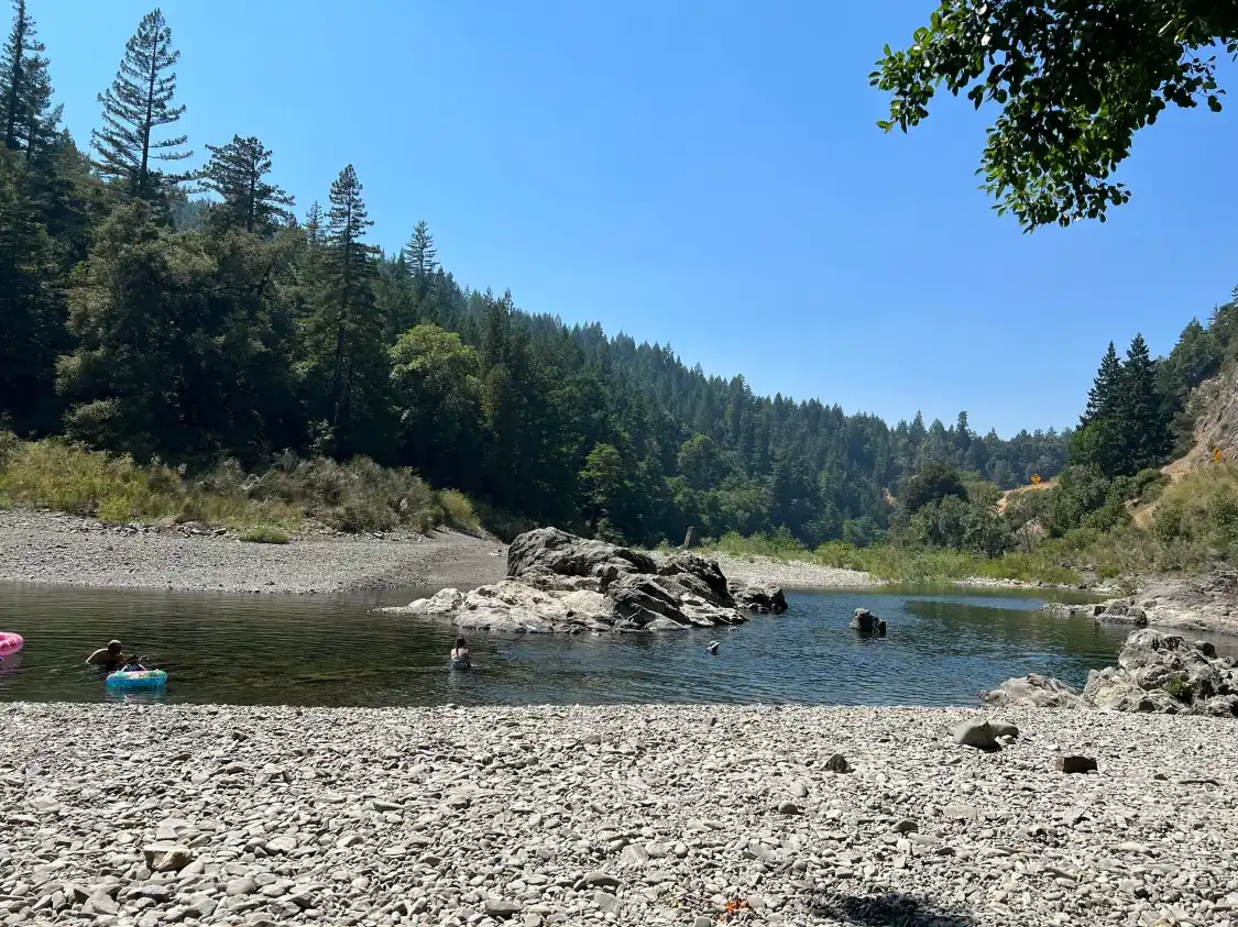 Hotels near Standish-Hickey State Recreation Area