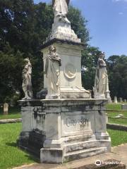 Oakwood Cemetery