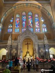 Basilique Sainte-Thérèse de Lisieux