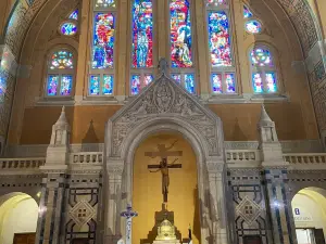 Basilique Sainte-Thérèse de Lisieux