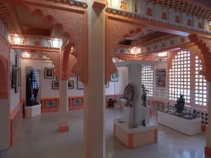 Raduga Cultural Exhibit Center
