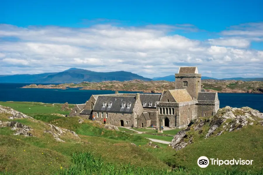 Iona Abbey and Nunnery