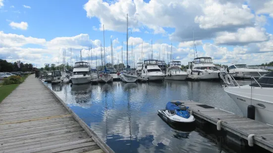 Valleyfield Marina