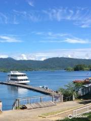 Bandai Kankosen Lake Cruise in Hibara