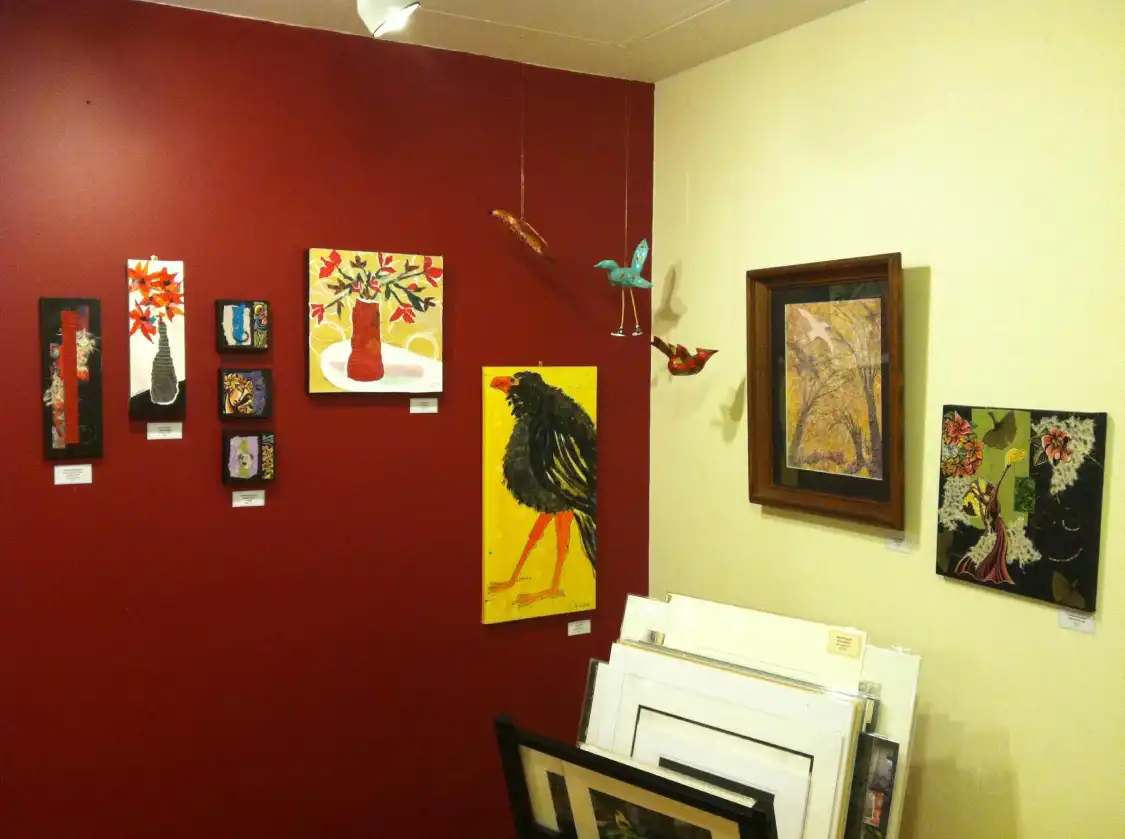 Enjoy The Journey Art Gallery附近的飯店