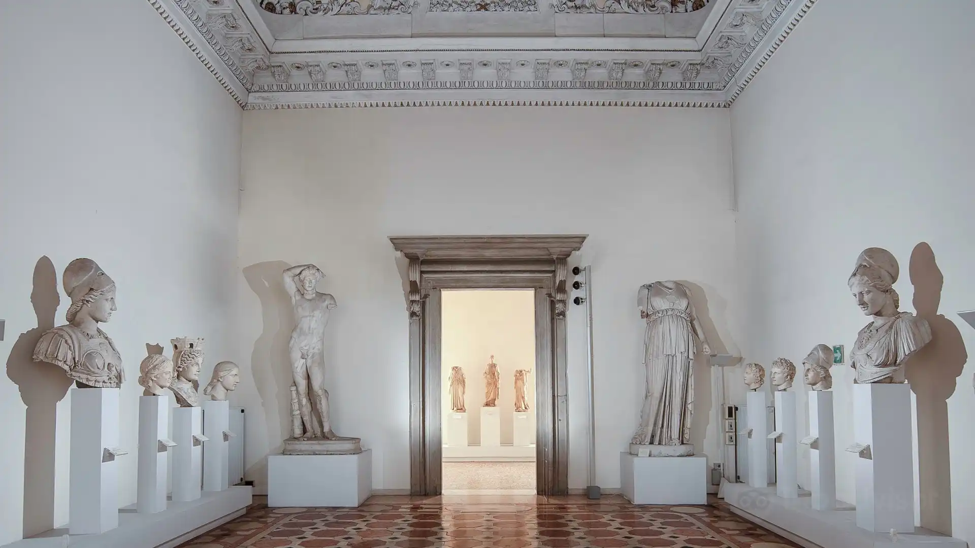 Hotels near National Archeological Museum