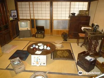 チャッキラコ三崎昭和館