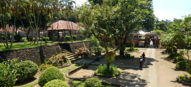 Hotels near Mataram Mall