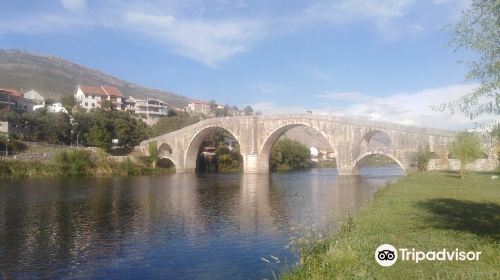 Arslanagić Bridge