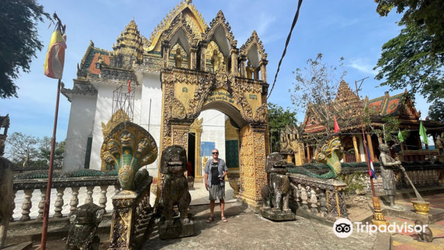 Phnom Santuk Temple