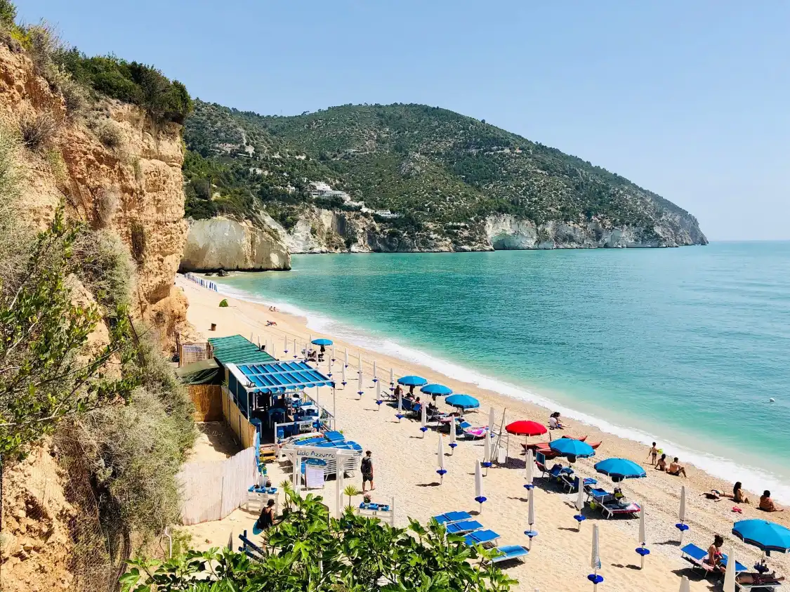 Hotels near Baia di Mattinatella