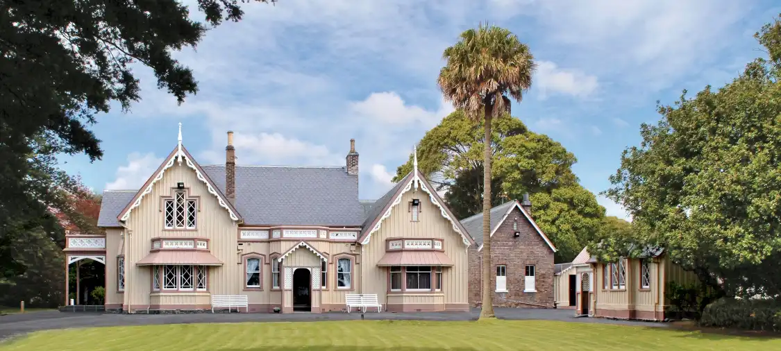 Hotels near Highwic - Heritage New Zealand Pouhere Taonga.