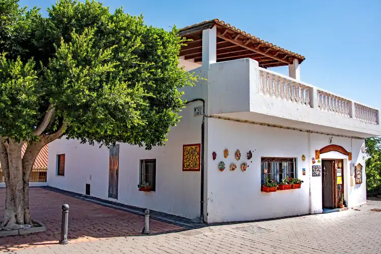 Hotels in Bédar
