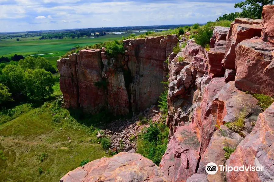 Blue Mounds State Park