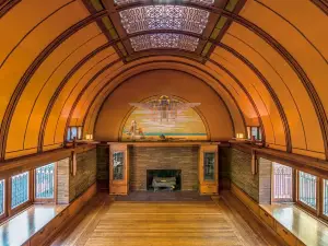 Frank Lloyd Wright Home & Studio