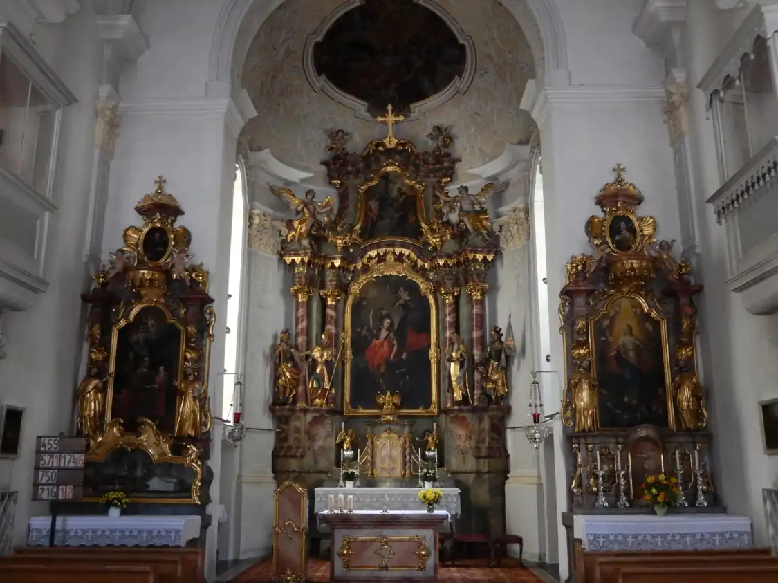 Hotels near Klosterkapelle Maria Trost and Schutzengelkirche