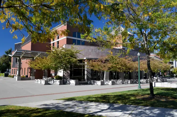 Hotels near Safeway