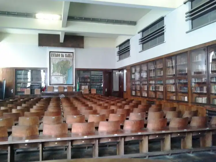Các khách sạn gần Museum of Cocoa