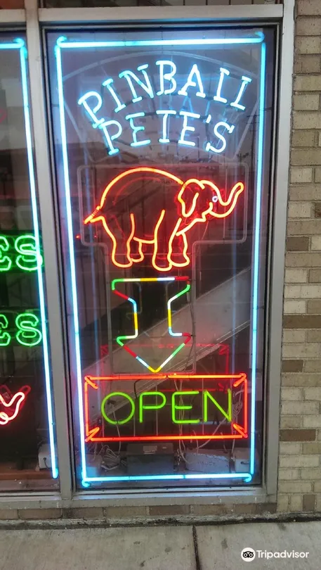 2_Pinball Pete's