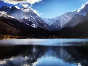 Génos-Loudenvielle lake