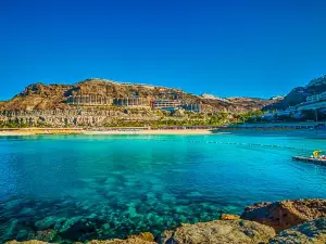 Playa de Amadores