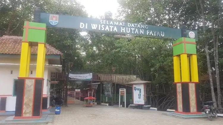 North Cilacap 호텔