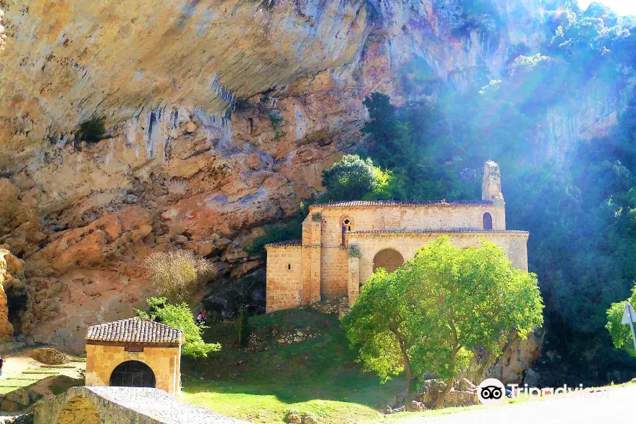 Ermita de Santa María de la Hoz