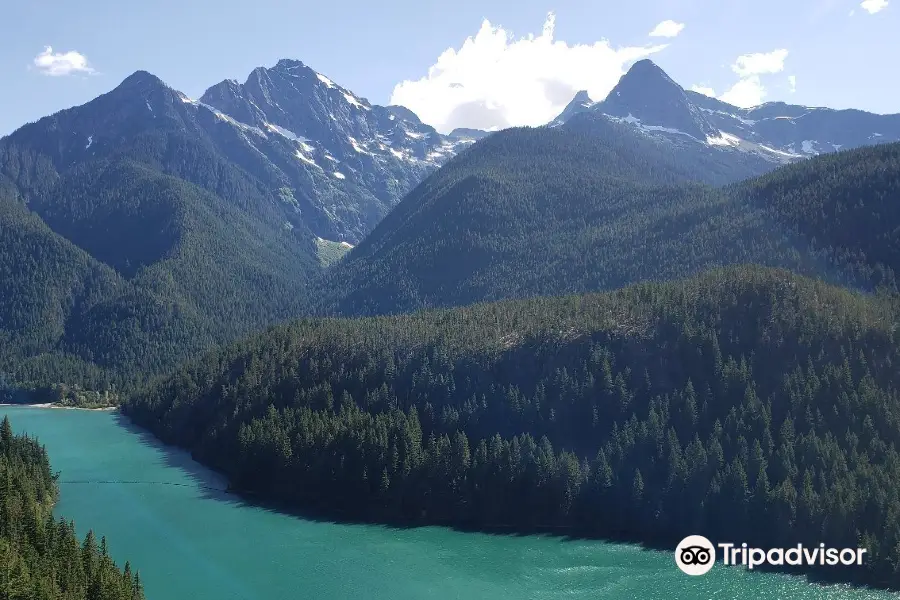 Diablo Lake Overlook