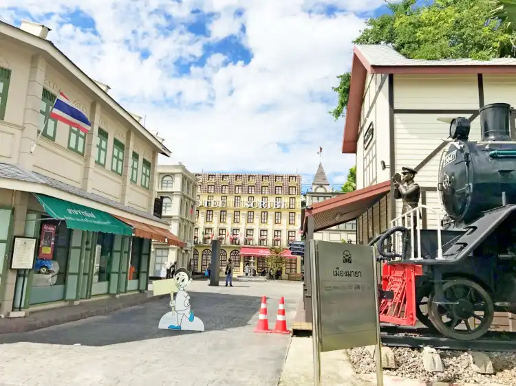 Hotels in Amphoe Phutthamonthon