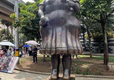 Plaza Botero