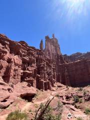 Fisher Towers