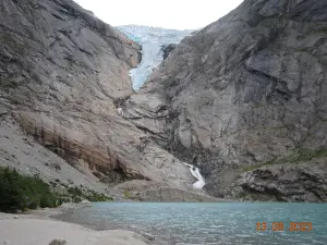 Briksdal Glacier (Briksdalbreen)