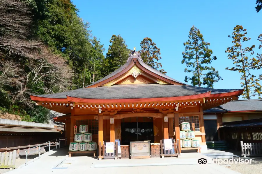 Koma Shrine