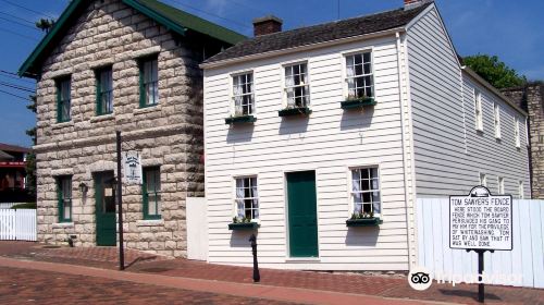 The Mark Twain Boyhood Home & Museum